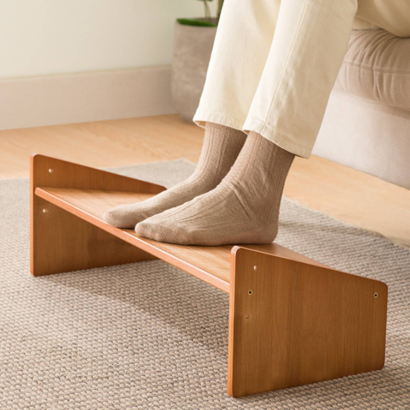 Under Desk Footrest Wide Surfa - огляд і ціна Office Furniture Commercial